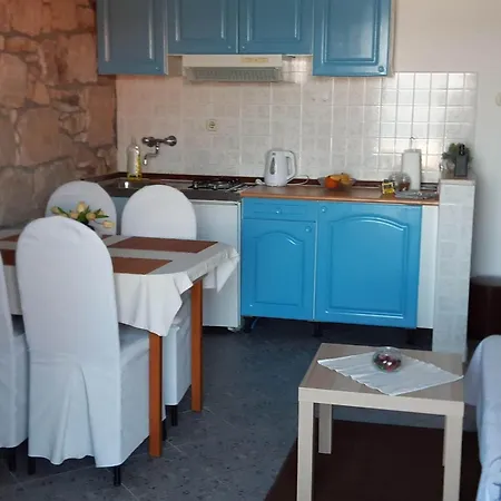 Cumbelic - One Bedroom With Balcony And Sea View A1 *