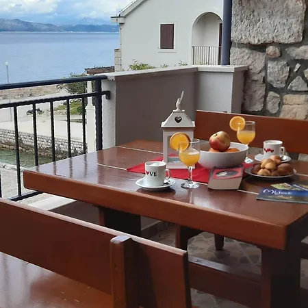 Cumbelic - One Bedroom With Balcony And Sea View A1 Apartment Kozarica